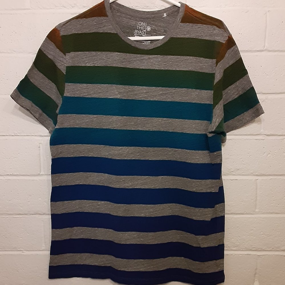 Men's Tee Large